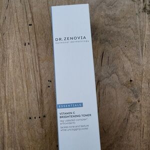 Brand new in box Dr. Zenovia Vit C toner